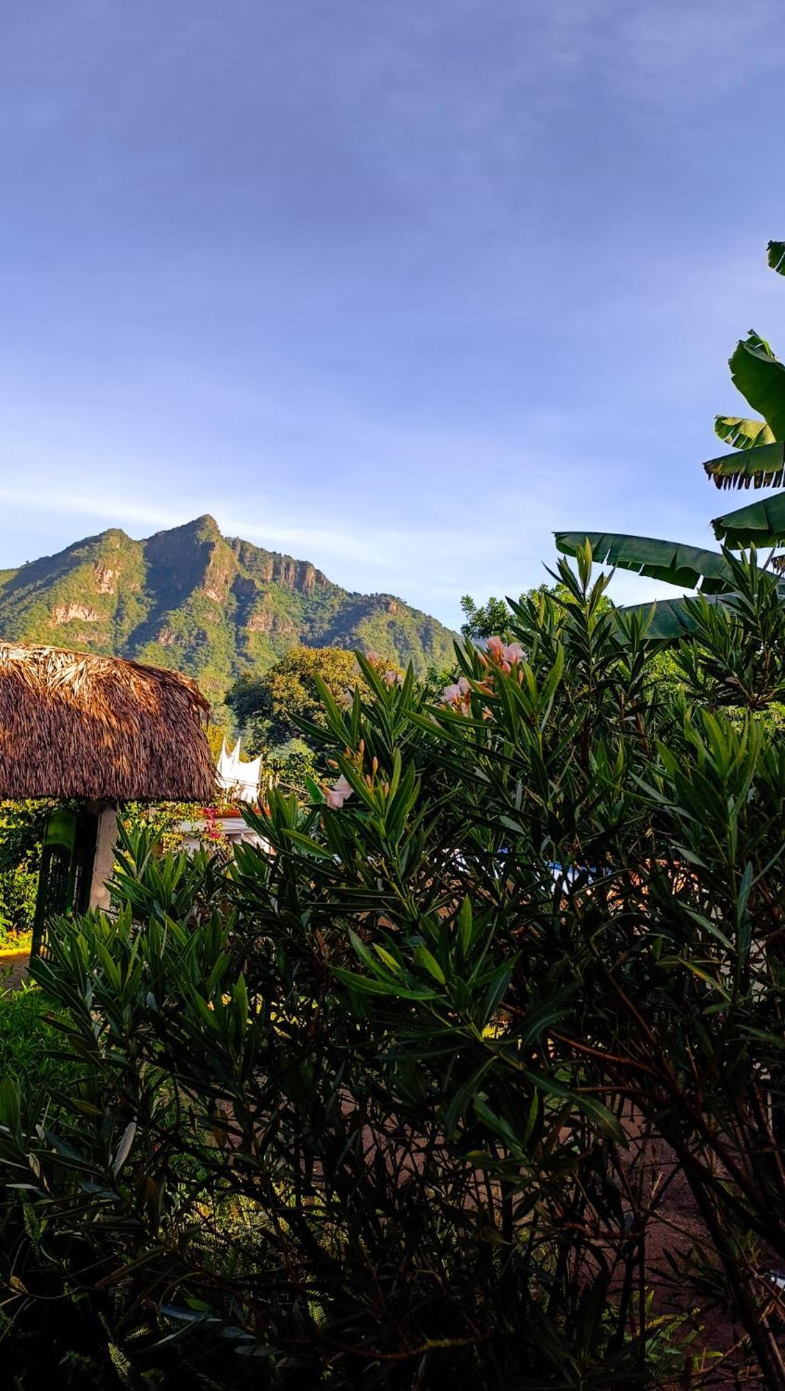 Eco-Hotel Mayachik San Juan La Laguna Buitenkant foto